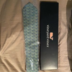 Vineyard Vines Tie